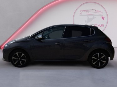 Peugeot 208 110ch ss bvm6 tech edition/toit pano/caméra de recul/park assist occasion simplicicar orgeval  simplicicar...