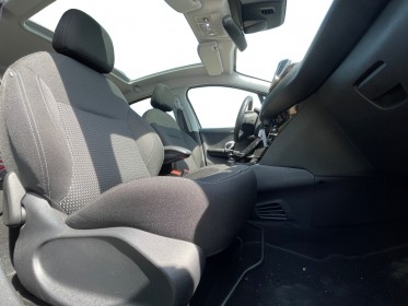Peugeot 208 110ch ss bvm6 tech edition/toit pano/caméra de recul/park assist occasion simplicicar orgeval  simplicicar...