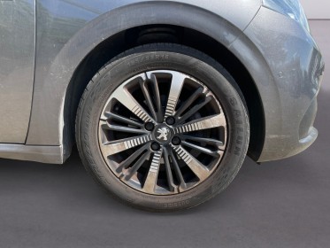 Peugeot 208 110ch ss bvm6 tech edition/toit pano/caméra de recul/park assist occasion simplicicar orgeval  simplicicar...
