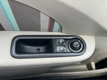Renault twingo ii 1.5 dci 75 eco2 purple occasion avignon (84) simplicicar simplicibike france