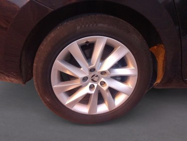 Skoda superb 2.0 tdi 150 dsg7 sportline distribution faite occasion montreuil (porte de vincennes)(75) simplicicar...