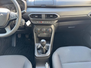 Dacia sandero sce 65 essential / État neuf occasion simplicicar st-maximin simplicicar simplicibike france
