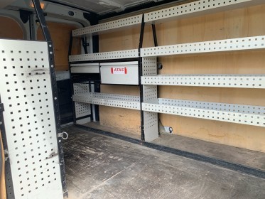 Nissan nv300 fourgon l1h1 2t8 1.6 dci 120 n-connecta - 3 places - rangements - dimension cabine arr  2,54 x 1,39 m -...