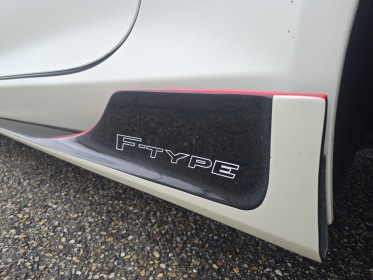 Jaguar f-type s v6 380ch. État neuf - suivi complet jaguar - sound meridian - sièges sport elec - toit pano occasion...