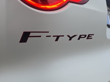 Jaguar f-type s v6 380ch. État neuf - suivi complet jaguar - sound meridian - sièges sport elec - toit pano occasion...