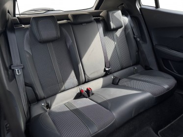 Peugeot 2008 gt line 130ch ss eat8 carplay / camera de recul / courroie ok et entretien peugeot occasion simplicicar orgeval ...