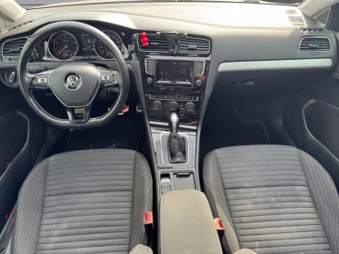 Volkswagen golf 1.2 tsi 105 bluemotion technology cup dsg7  toit ouvrant  garantie 12 mois occasion simplicicar vernon...