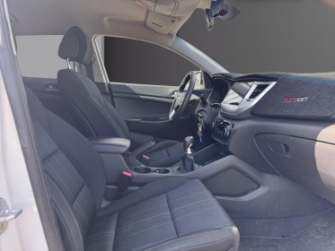 Hyundai tucson 1.7 crdi 115 2wd initia occasion simplicicar beaune simplicicar simplicibike france