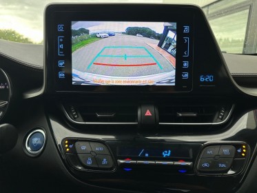 Toyota c-hr hybride 122ch distinctive 1er main suivi toyota complet caméra cuir chauffant garantie constructeur 2 ans...