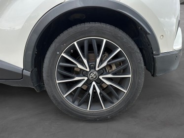 Toyota c-hr hybride 122ch distinctive 1er main suivi toyota complet caméra cuir chauffant garantie constructeur 2 ans...