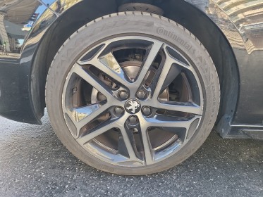 Peugeot 308 puretech 130ch ss eat8 gt line apple carplay occasion paris 17ème (75)(porte maillot) simplicicar simplicibike...