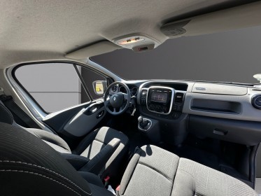 Renault trafic fourgon 1.6 dci 125ch confort 3 places - moteur a chaine - occasion simplicicar compiegne simplicicar...
