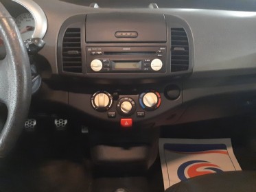 Nissan micra 1.2 - 80 acenta entretien constructeur vitres Électriques radio climatisation garantie 12 mois occasion...