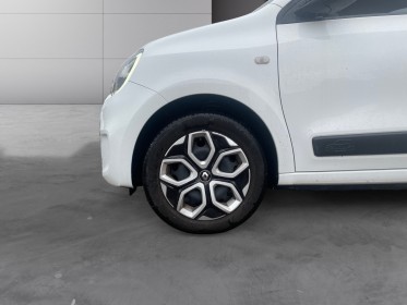 Renault twingo iii sce 65 ch equilibre entretien réseau renault garanti 12 mois occasion simplicicar royan simplicicar...