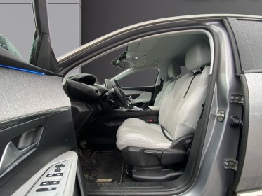 Peugeot 3008 business 2.0 bluehdi 150ch ss bvm6 allure business occasion simplicicar rennes simplicicar simplicibike france