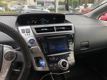 Toyota prius pro tss 136h skyview business occasion simplicicar livry gargan simplicicar simplicibike france