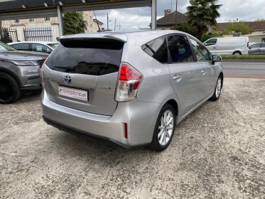 Toyota prius pro tss 136h skyview business occasion simplicicar livry gargan simplicicar simplicibike france