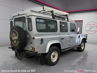 Land rover defender td5 2l5 station wagon 9 places // clim / attelage / marche pied / entretien a jour / vitres arrieres......