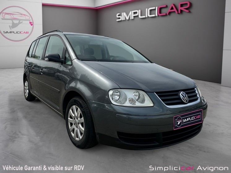 Volkswagen touran tdi 90 sélection 5pl occasion avignon (84) simplicicar simplicibike france Volkswagen touran tdi 90 sélection 5pl occasion avignon (84) simplicicar simplicibike france