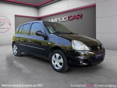Renault clio campus 1.2 16v 75 ch / campus com / 1 ere main occasion champigny-sur-marne (94) simplicicar simplicibike france