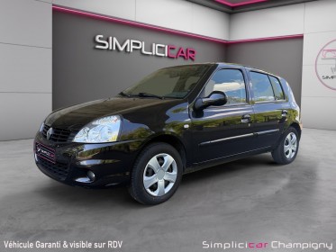 Renault clio campus 1.2 16v 75 ch / campus com / 1 ere main occasion champigny-sur-marne (94) simplicicar simplicibike france