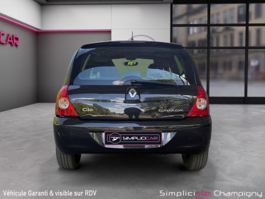 Renault clio campus 1.2 16v 75 ch / campus com / 1 ere main occasion champigny-sur-marne (94) simplicicar simplicibike france
