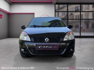 Renault clio campus 1.2 16v 75 ch / campus com / 1 ere main occasion champigny-sur-marne (94) simplicicar simplicibike france