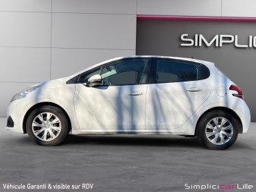 Peugeot 208 1.6 bluehdi 75ch bvm5 société occasion simplicicar lille  simplicicar simplicibike france