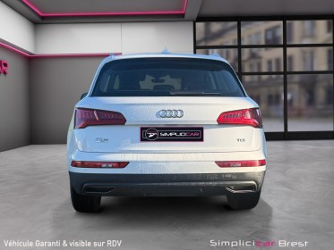 Audi q5 business 2.0 tdi 150 business executive - attelage - distri ok - garantie 12 mois occasion simplicicar brest...