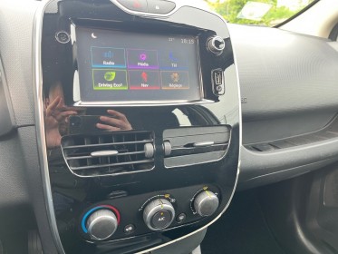 Renault clio iv societe dci 75 energy air medianav - garantie 12 mois - radio bluetooth mp3 - led feux de jour -...