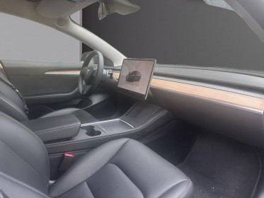Tesla model 3 autonomie standard plus rwd première main garantie constructeur sièges Électriques/chauffants caméra 360°...