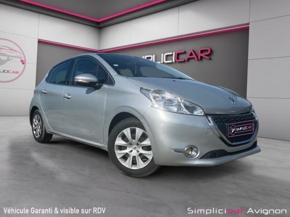 Peugeot 208 1.4 hdi 68ch fap bvm5 allure occasion avignon (84) simplicicar simplicibike france