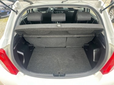 Toyota yaris 69 vvt-i tendance occasion simplicicar rennes simplicicar simplicibike france