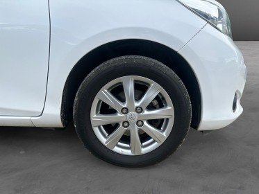 Toyota yaris 69 vvt-i tendance occasion simplicicar rennes simplicicar simplicibike france