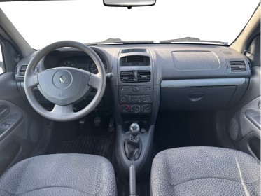 Renault clio campus authentique 3 portes /idéal jeune permis / petit prix! / occasion simplicicar orgeval  simplicicar...