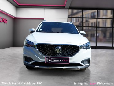 Mg zs zs 143 ch ev finition luxury / toit  ouvrant / carplay / caméra de recul occasion réunion ville st pierre simplicicar...