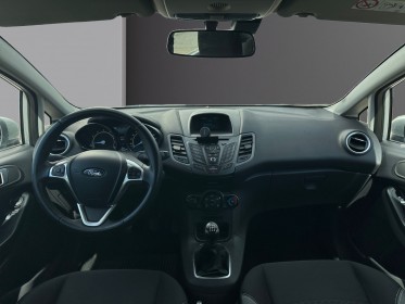 Ford fiesta 1.25 82 edition - faible km - garantie 12 mois occasion simplicicar nimes - rb auto simplicicar simplicibike france