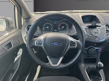 Ford fiesta 1.25 82 edition - faible km - garantie 12 mois occasion simplicicar nimes - rb auto simplicicar simplicibike france