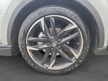 Toyota c-hr hybride my23 2.0l gr sport premiere main - suivi toyota occasion parc voitures beauvais simplicicar simplicibike...