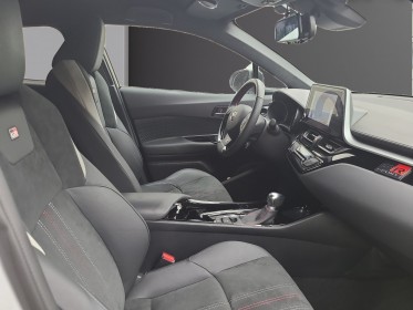 Toyota c-hr hybride my23 2.0l gr sport premiere main - suivi toyota occasion parc voitures beauvais simplicicar simplicibike...