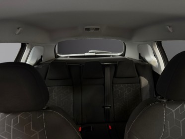Peugeot 2008 1.2 puretech 82ch bvm5 style - courroie changée il y a 10 000kms - garantie 12 mois occasion simplicicar lyon...