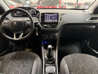 Peugeot 2008 1.2 puretech 82ch bvm5 style - courroie changée il y a 10 000kms - garantie 12 mois occasion simplicicar lyon...