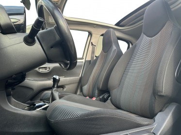 Peugeot 108 allure top / full leds / camera de recul / mains libre / toit ouvrant / occasion simplicicar orgeval  simplicicar...