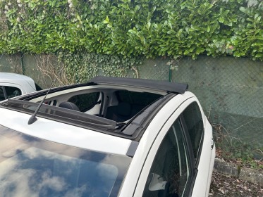 Peugeot 108 allure top / full leds / camera de recul / mains libre / toit ouvrant / occasion simplicicar orgeval  simplicicar...