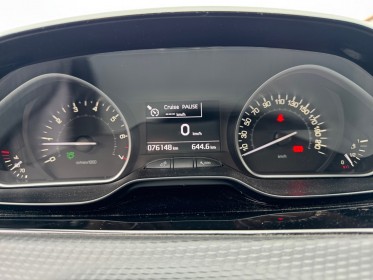 Peugeot 208 1.2 puretech 110ch ss bvm5 gt line camera - carplay - jantes 17 occasion simplicicar strasbourg simplicicar...