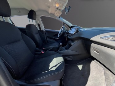 Peugeot 208 1.6 bluehdi 75ch bvm5 active occasion simplicicar limoges  simplicicar simplicibike france
