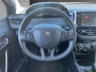 Peugeot 208 1.6 bluehdi 75ch bvm5 active occasion simplicicar limoges  simplicicar simplicibike france