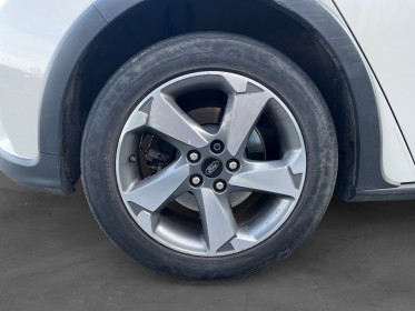 Ford focus active 1.0 ecoboost 125 ch active - suivi/car play/radar av ar - garantie 12 mois occasion simplicicar soissons...