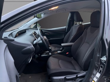 Toyota prius pro hybride rechargeable rc18 dynamic - financement possible -garantie 12 mois occasion parc voitures beauvais...