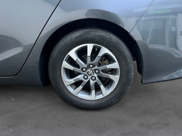 Toyota prius pro hybride rechargeable rc18 dynamic - financement possible -garantie 12 mois occasion parc voitures beauvais...